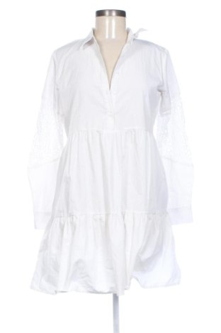 Rochie Sinsay, Mărime S, Culoare Alb, Preț 104,98 Lei, #137804002