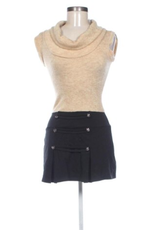 Rochie Unbranded, Mărime S, Culoare Bej, Preț 104,98 Lei, #137804625