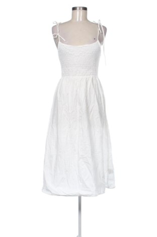 Rochie Unbranded, Mărime M, Culoare Alb, Preț 104,98 Lei, #137807131