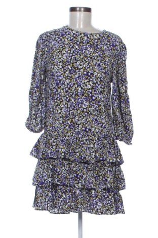 Rochie Edited, Mărime M, Culoare Multicolor, Preț 73,49 Lei, #137819189