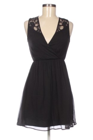 Рокля Vero Moda, Размер XS, Цвят Черен, Цена 13,70 €, #137819763