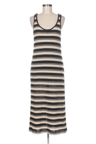 Rochie H&M, Mărime M, Culoare Multicolor, Preț 104,98 Lei, #137824765