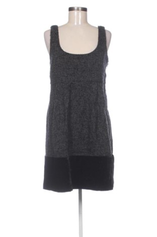 Rochie Zara, Mărime M, Culoare Gri, Preț 73,49 Lei, #137827402