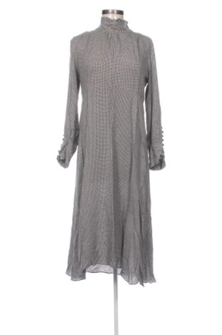 Рокля Zara, Размер L, Цвят Многоцветен, Цена 21,09 €, #137827833