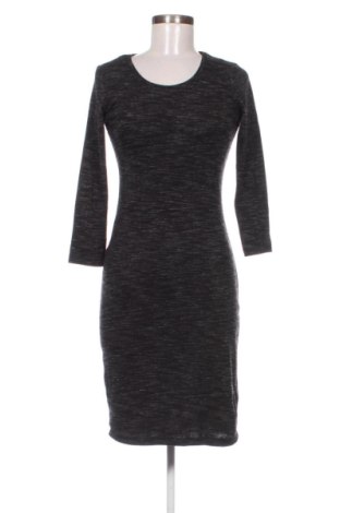 Kleid H&M, Größe S, Farbe Mehrfarbig, Preis 37,34 €, #137829271