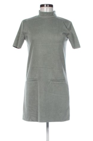 Рокля Zara, Размер XS, Цвят Зелен, Цена 17,38 €, #137837280