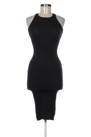 Rochie Pull&Bear, Mărime XS, Culoare Negru, Preț 104,98 Lei, #137841162