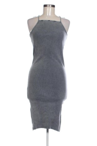 Šaty  Pull&Bear, Velikost S, Barva Šedá, Cena  485,00 Kč, #137844465