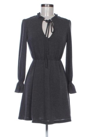 Rochie Rinascimento, Mărime S, Culoare Gri, Preț 220,10 Lei, #137847906