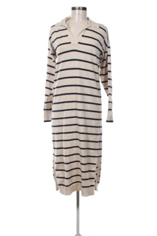Рокля Tommy Hilfiger, Размер S, Цвят Многоцветен, Цена 57,77 €, #137849918