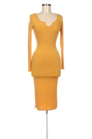 Рокля Boohoo, Размер XS, Цвят Жълт, Цена 19,84 €, #137822394