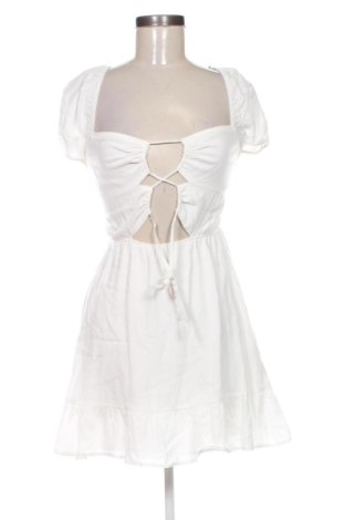 Rochie Bershka, Mărime XS, Culoare Alb, Preț 140,88 Lei, #137831139