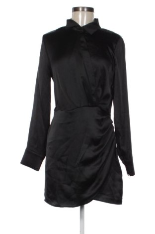 Рокля Stradivarius, Размер M, Цвят Черен, Цена 19,95 €, #137841523
