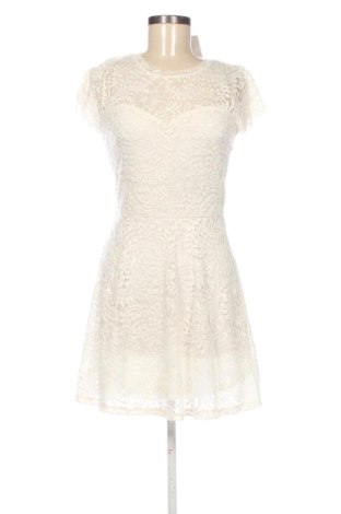 Rochie Vero Moda, Mărime S, Culoare Ecru, Preț 73,49 Lei, #137847151