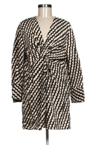 Rochie H&M, Mărime M, Culoare Multicolor, Preț 104,98 Lei, #137850493