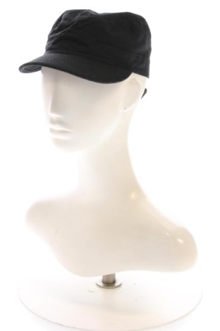 Căciulă Unbranded, Culoare Negru, Preț 66,00 Lei, #137829105