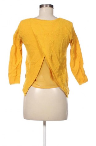 Dámský svetr Unbranded, Velikost S, Barva Žlutá, Cena  29,00 Kč