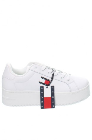 Férfi cipők
 Tommy Jeans, Méret 42, Szín Fehér, Ár 50 579 Ft, #129000757