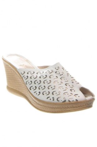Γυναικείες παντόφλες Unbranded, Μέγεθος 38, Χρώμα Λευκό, Τιμή 23,99 €