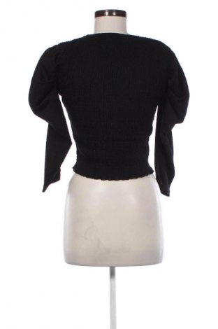 Dámská halenka Bershka, Velikost M, Barva Černá, Cena  89,00 Kč