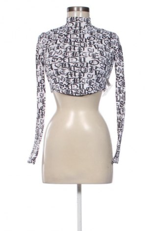 Damen Shirt Bershka, Größe XS, Farbe Mehrfarbig, Preis 9,99 €
