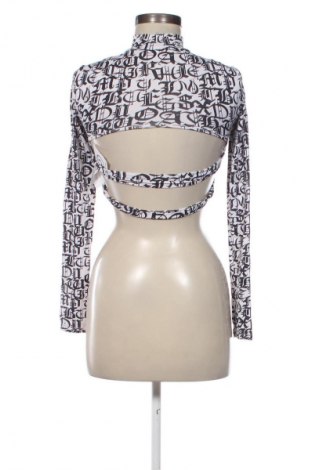 Damen Shirt Bershka, Größe XS, Farbe Mehrfarbig, Preis 9,99 €