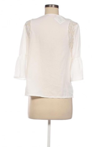 Dámská halenka Guess, Velikost S, Barva Bílá, Cena  509,00 Kč