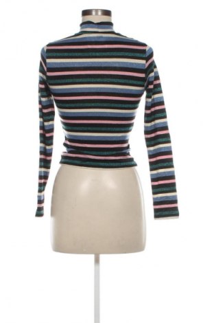 Dámská halenka H&M Divided, Velikost XS, Barva Vícebarevné, Cena  179,00 Kč