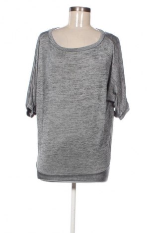 Dámska blúza Me & Me, Veľkosť M, Farba Sivá, Cena  1,95 €