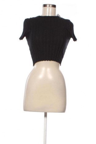 Dámská halenka Pull&Bear, Velikost S, Barva Černá, Cena  109,00 Kč