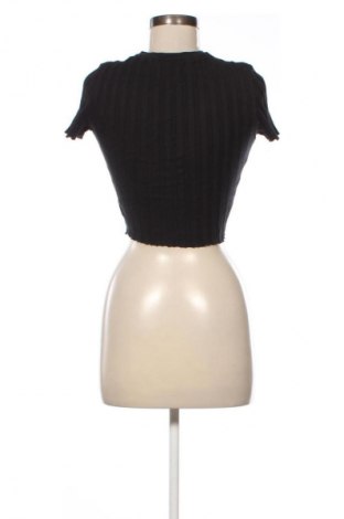 Dámská halenka Pull&Bear, Velikost S, Barva Černá, Cena  109,00 Kč