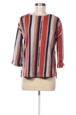 Női blúz Unbranded, Méret M, Szín Sokszínű, Ár 2 000 Ft