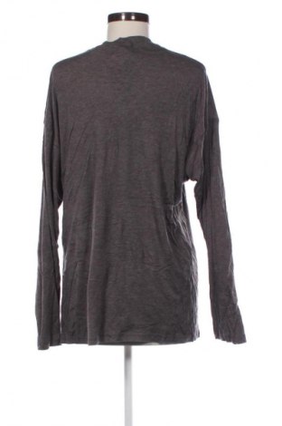 Dámska blúza Unbranded, Veľkosť M, Farba Sivá, Cena  1,95 €