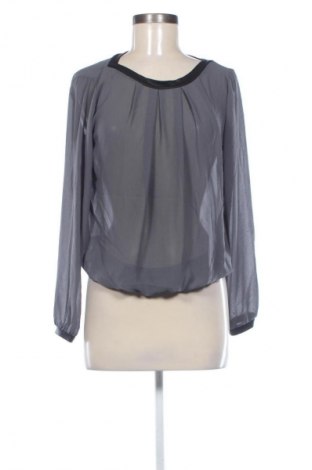 Dámska blúza Unbranded, Veľkosť S, Farba Sivá, Cena  1,95 €