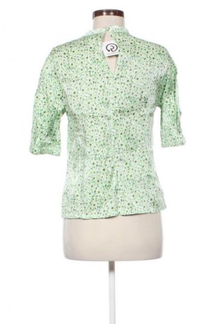 Dámska blúza VILA, Veľkosť M, Farba Viacfarebná, Cena  5,12 €