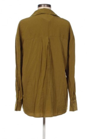 Дамска риза Pull&Bear, Размер M, Цвят Зелен, Цена 2,55 €