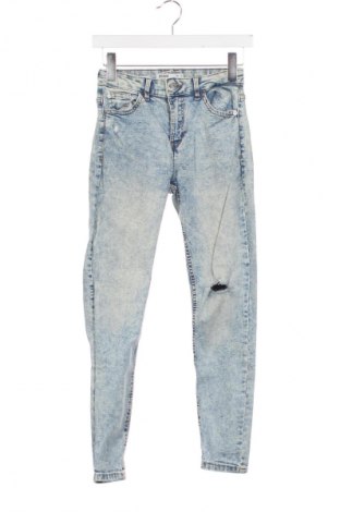 Γυναικείο Τζίν Bershka, Μέγεθος XXS, Χρώμα Μπλέ, Τιμή 14,83 €