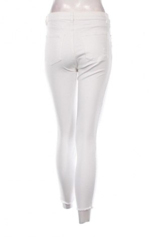 Γυναικείο Τζίν H&M, Μέγεθος M, Χρώμα Λευκό, Τιμή 14,83 €