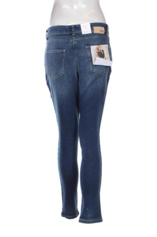 Γυναικείο Τζίν Mac, Μέγεθος M, Χρώμα Μπλέ, Τιμή 25,99 €