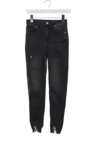 Γυναικείο Τζίν SHEIN, Μέγεθος S, Χρώμα Γκρί, Τιμή 15,99 €