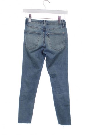 Γυναικείο Τζίν Sinsay, Μέγεθος XS, Χρώμα Μπλέ, Τιμή 3,99 €