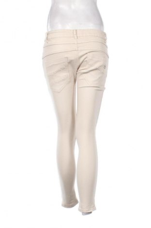 Γυναικείο Τζίν Unbranded, Μέγεθος M, Χρώμα Εκρού, Τιμή 4,99 €