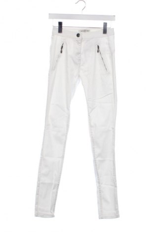 Γυναικείο Τζίν Unbranded, Μέγεθος XS, Χρώμα Λευκό, Τιμή 4,99 €