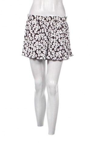 Dámské kraťasy  Bershka, Velikost S, Barva Vícebarevné, Cena  109,00 Kč