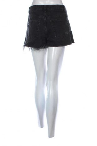 Damen Shorts Bershka, Größe S, Farbe Schwarz, Preis € 3,99