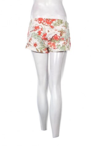 Dámske kraťasy  Bershka, Veľkosť M, Farba Viacfarebná, Cena  4,95 €