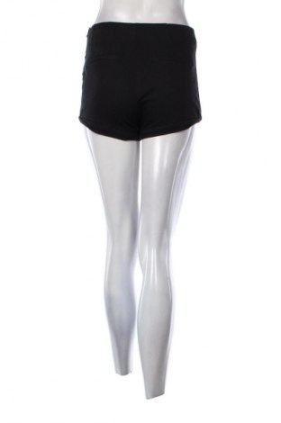 Dámske kraťasy  Bershka, Veľkosť S, Farba Čierna, Cena  4,95 €