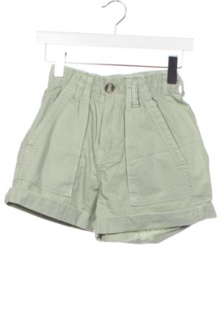 Γυναικείο κοντό παντελόνι Bershka, Μέγεθος XS, Χρώμα Πράσινο, Τιμή 5,99 €