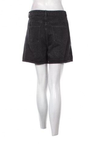 Dámské kraťasy  Cropp, Velikost M, Barva Černá, Cena  119,00 Kč
