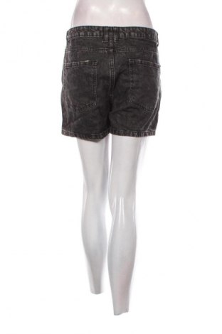 Női rövidnadrág Esmara, Méret L, Szín Fekete, Ár 1 599 Ft